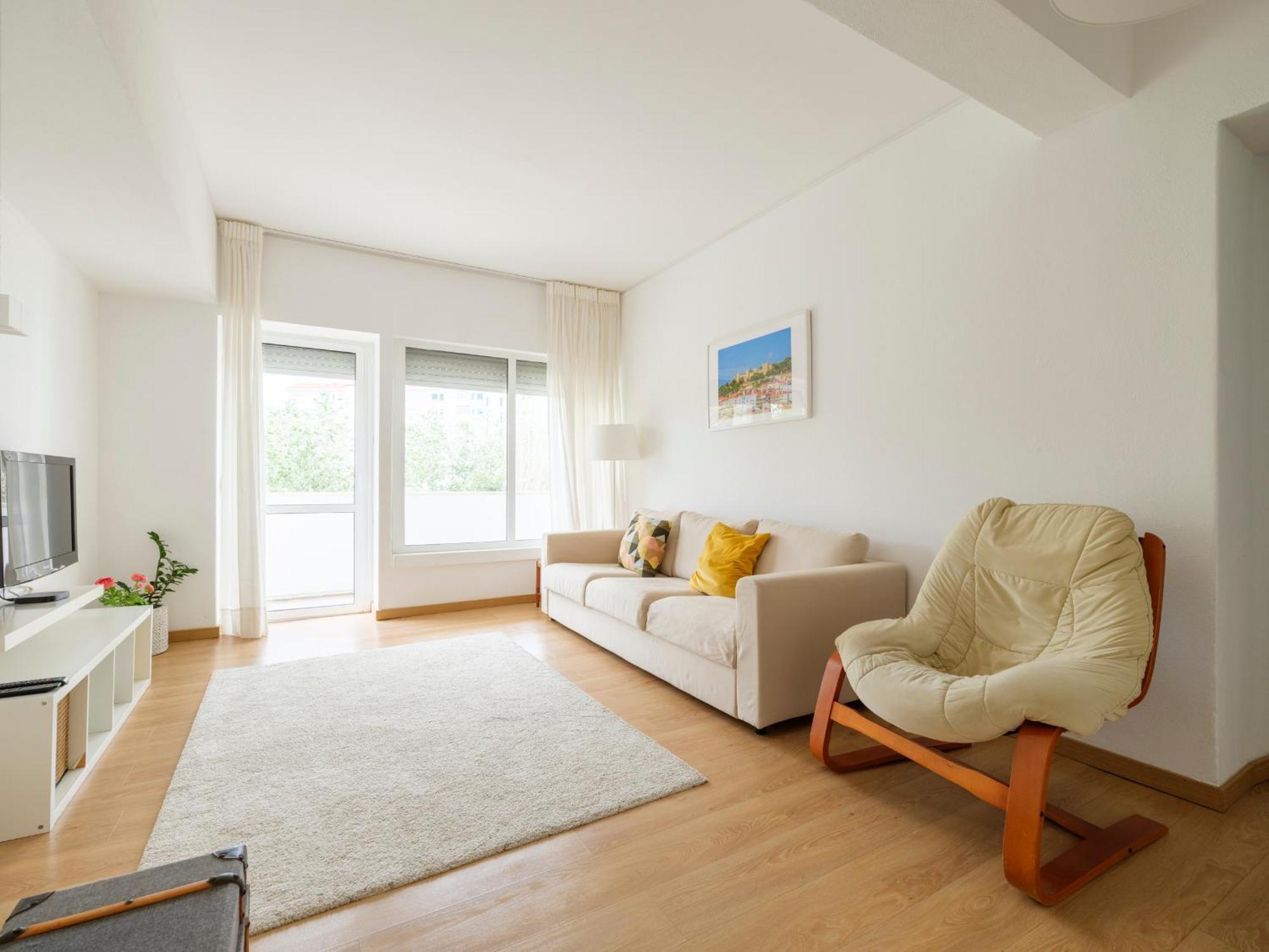 Olivais Spacious Apartment Near Airport Lisbon Luaran gambar