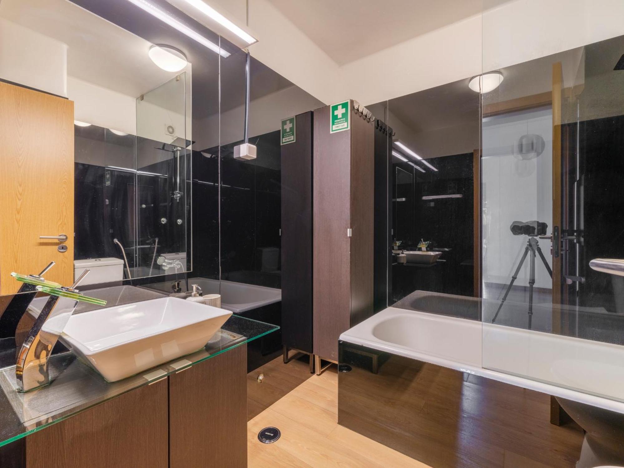 Olivais Spacious Apartment Near Airport Lisbon Luaran gambar